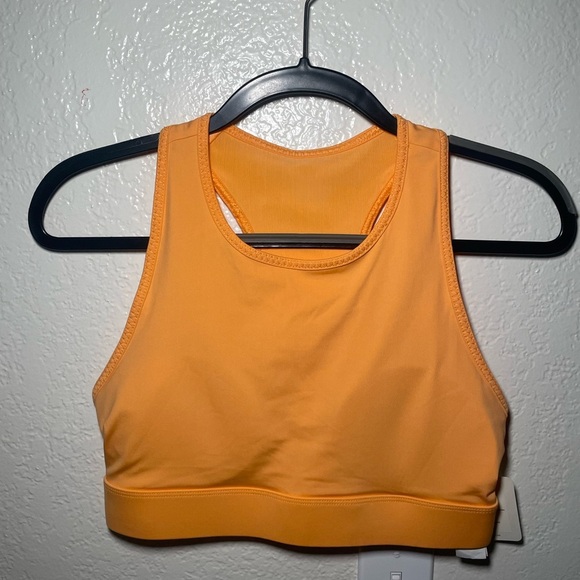 Fabletics Orange Athletic Set - Picture 2 of 9